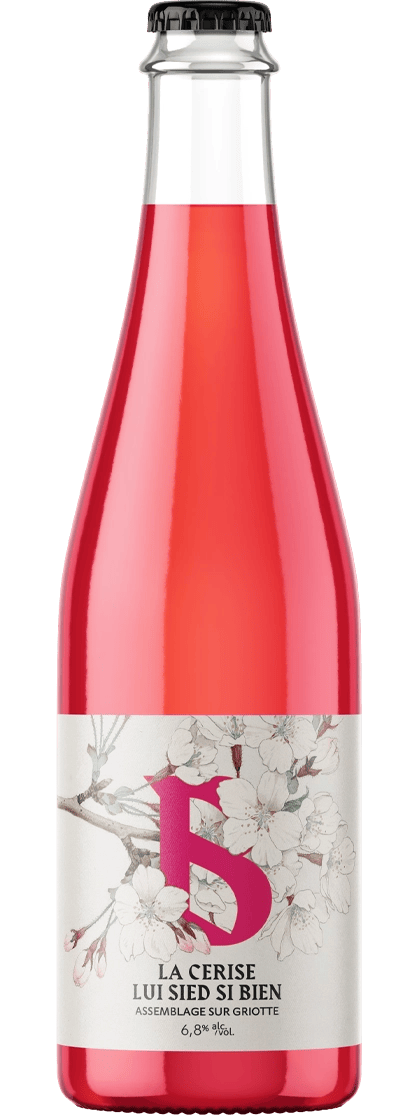 La cerise lui sied si bien